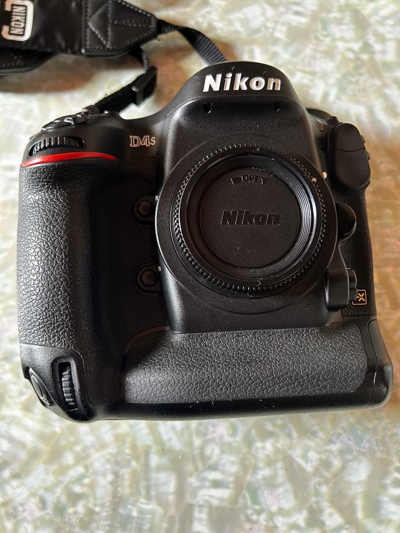 Nikon D4sボディ＋備品完全セット 撮影すぐ始められます！