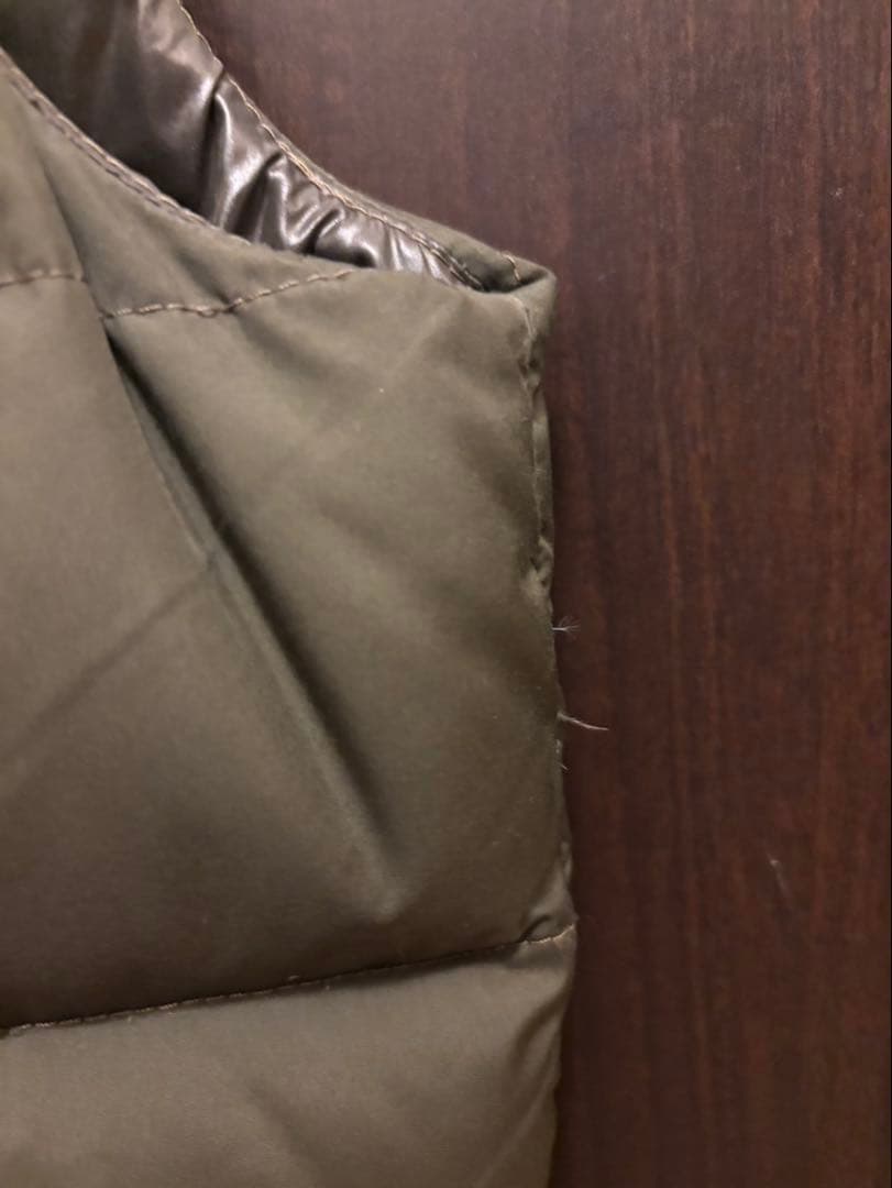 MONCLER オリーブ ダウンベスト