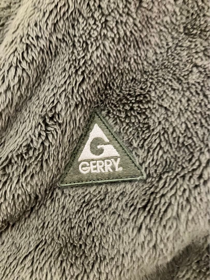 GERRY B：MING by BEAMS別注　ノーカラーダウンジャケット