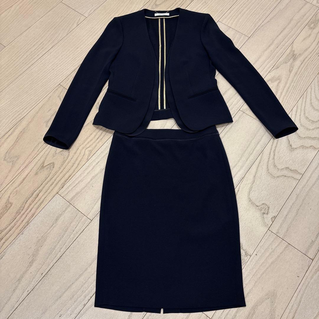 BEIGE ベイジ　CINDY シンディ　ダブルカラージャケットスーツ　ネイビー
