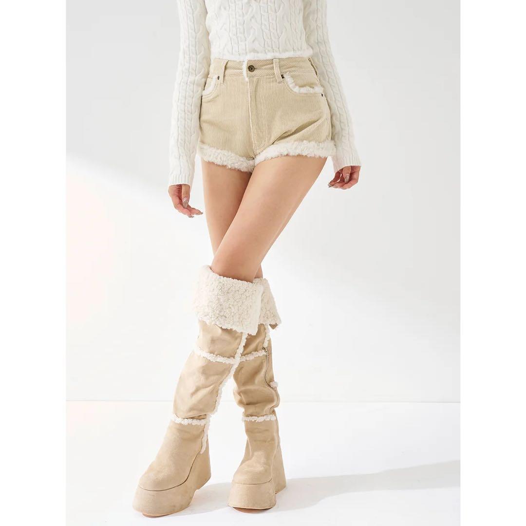 新品タグ付き ダーリッチ ポイントボアコーデュロイショートパンツ アイボリー M