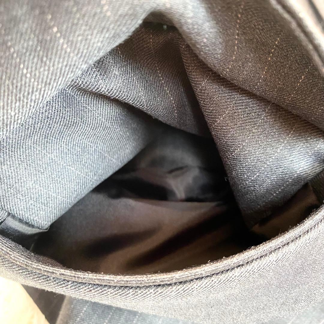 近年モデル　美品　4XL 組曲　スーツ　スカートセットアップ　YUNSA グレー