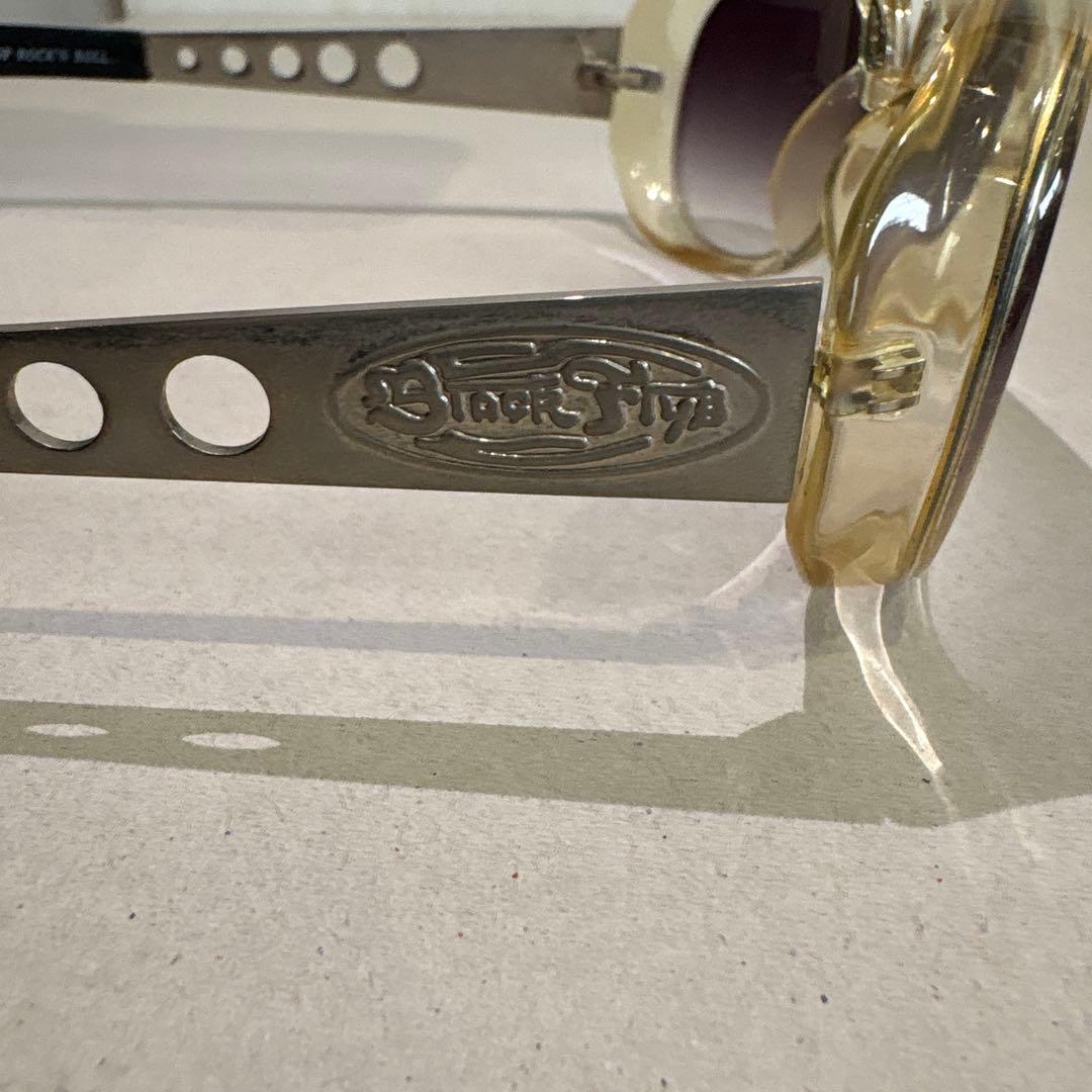 BLACKFLYS KING2 サングラス　美品　ケース付き