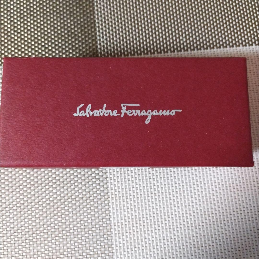 Salvatore Ferragamo ブラックリボンヘアアクセサリー