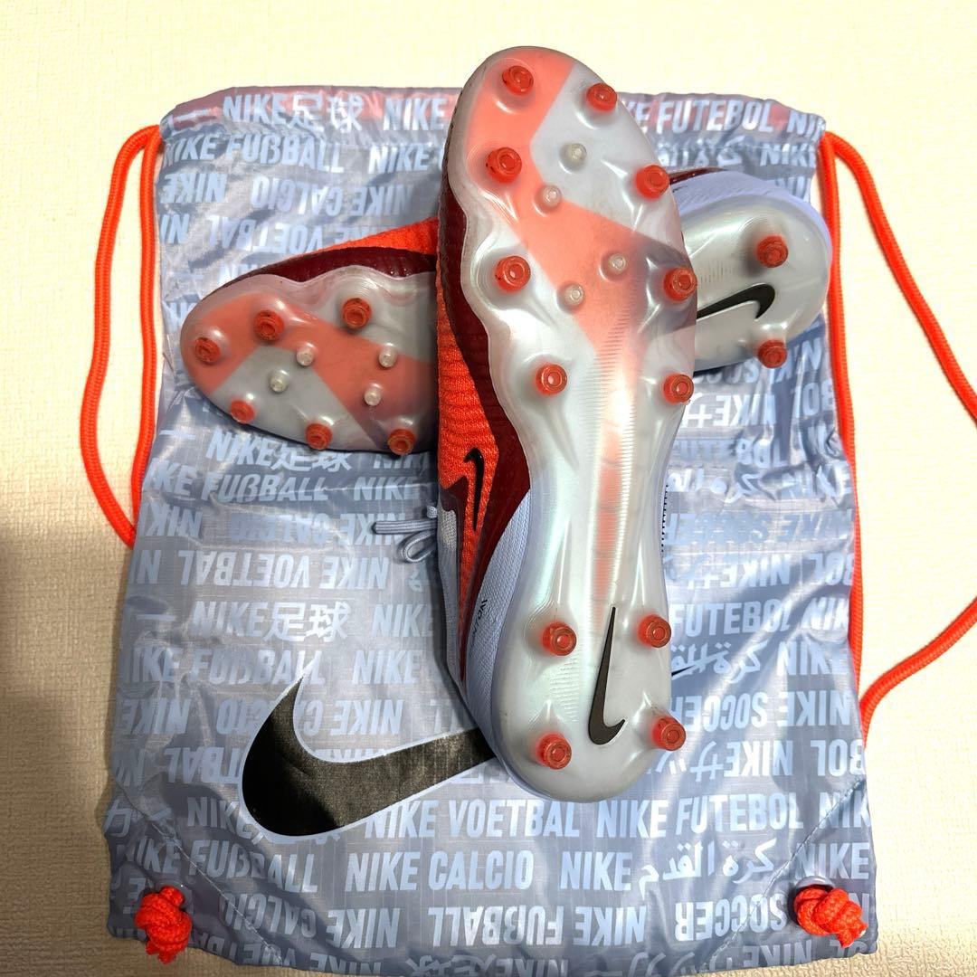 ナイキ ファントム 6 LOW エリート AG-PRO(ブルー×レッド)