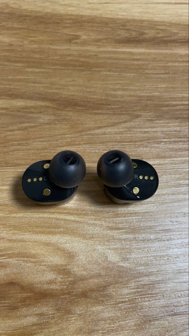 Bowers & Wilkins PI7 ワイヤレスイヤホン