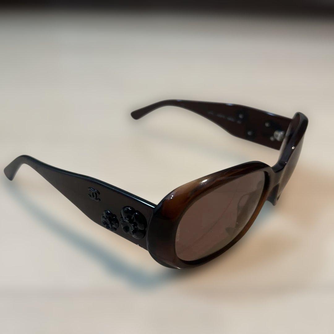シャネルサングラス　ココフラワー　ブラウン