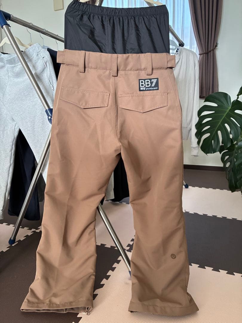 【値下げ】25-26VESP BB7 スノーボードパンツ タン