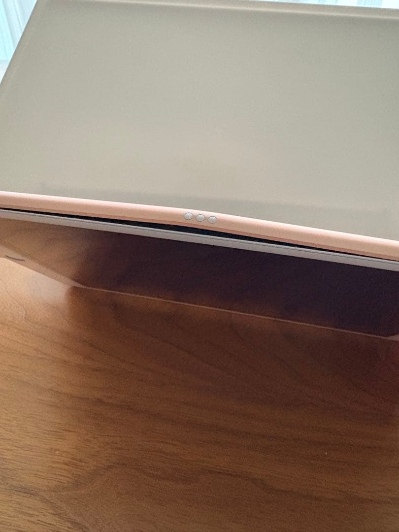 【みきみきです】iPad 第8世代　ゴールド　128GB 【ジャンク品】