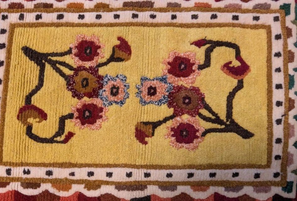 ヴィンテージラグ　チベット絨毯