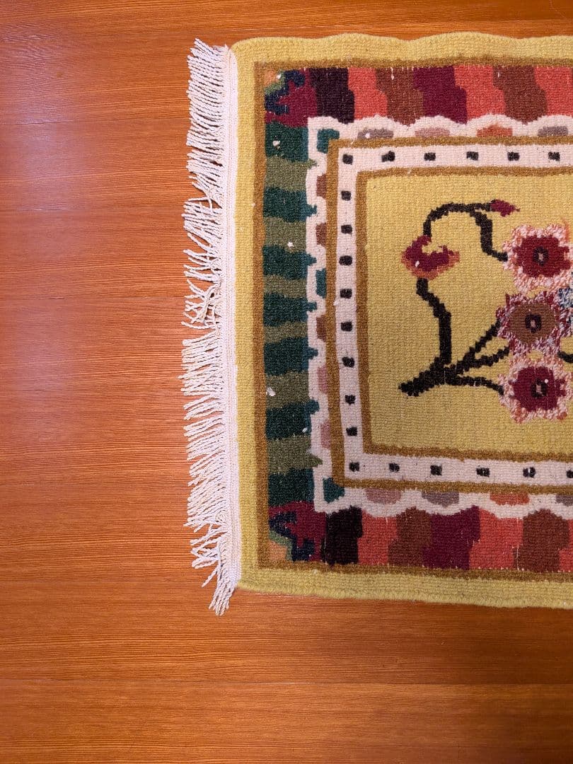 ヴィンテージラグ　チベット絨毯