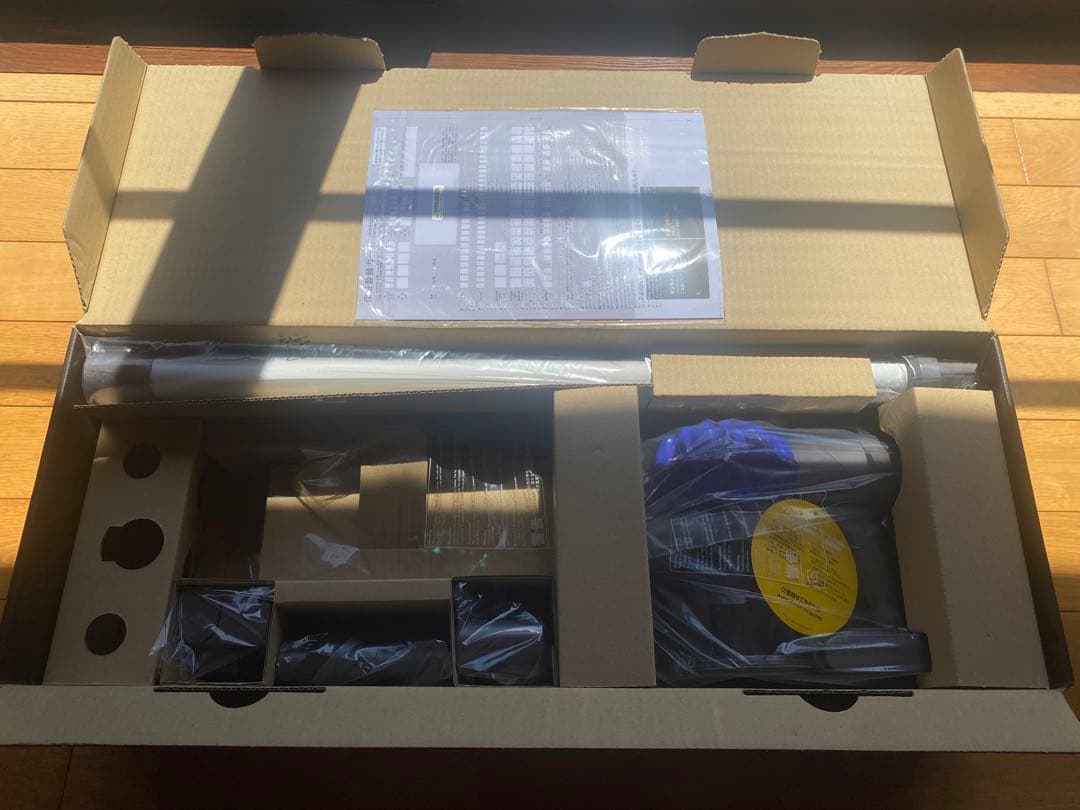 V6 Slim Origin SV07SPL サイクロン式コードレスクリーナー