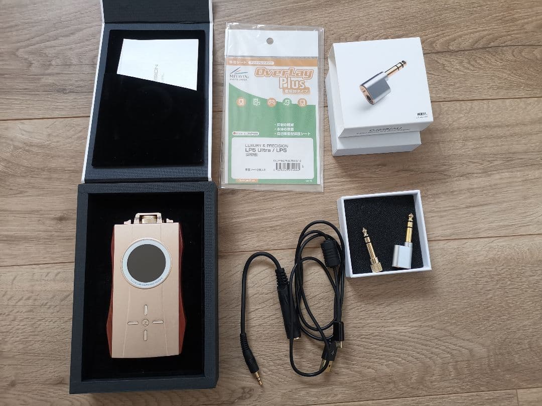 LUXURY & PRECISION LP5 GOLD（64GB）+おまけ