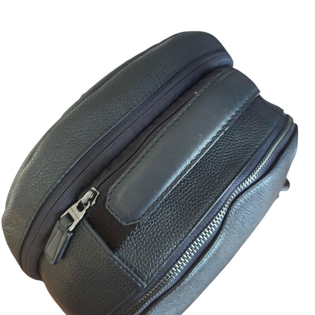 COLE HAAN コールハーン　本革　リュック 黒 大容量 通勤　バックパック