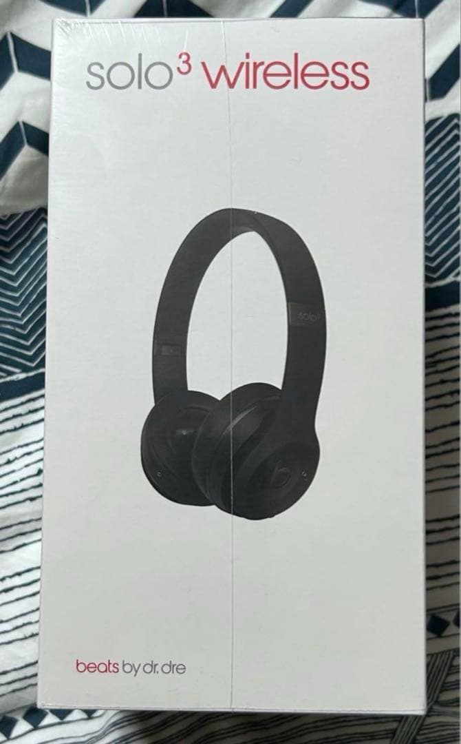 新品未開封 Beats solo3 wireless ヘッドホン