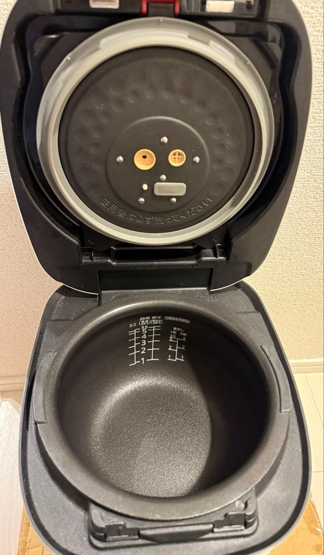 TIGER タイガー JPC-A101 圧力IH炊飯ジャー 炊飯器