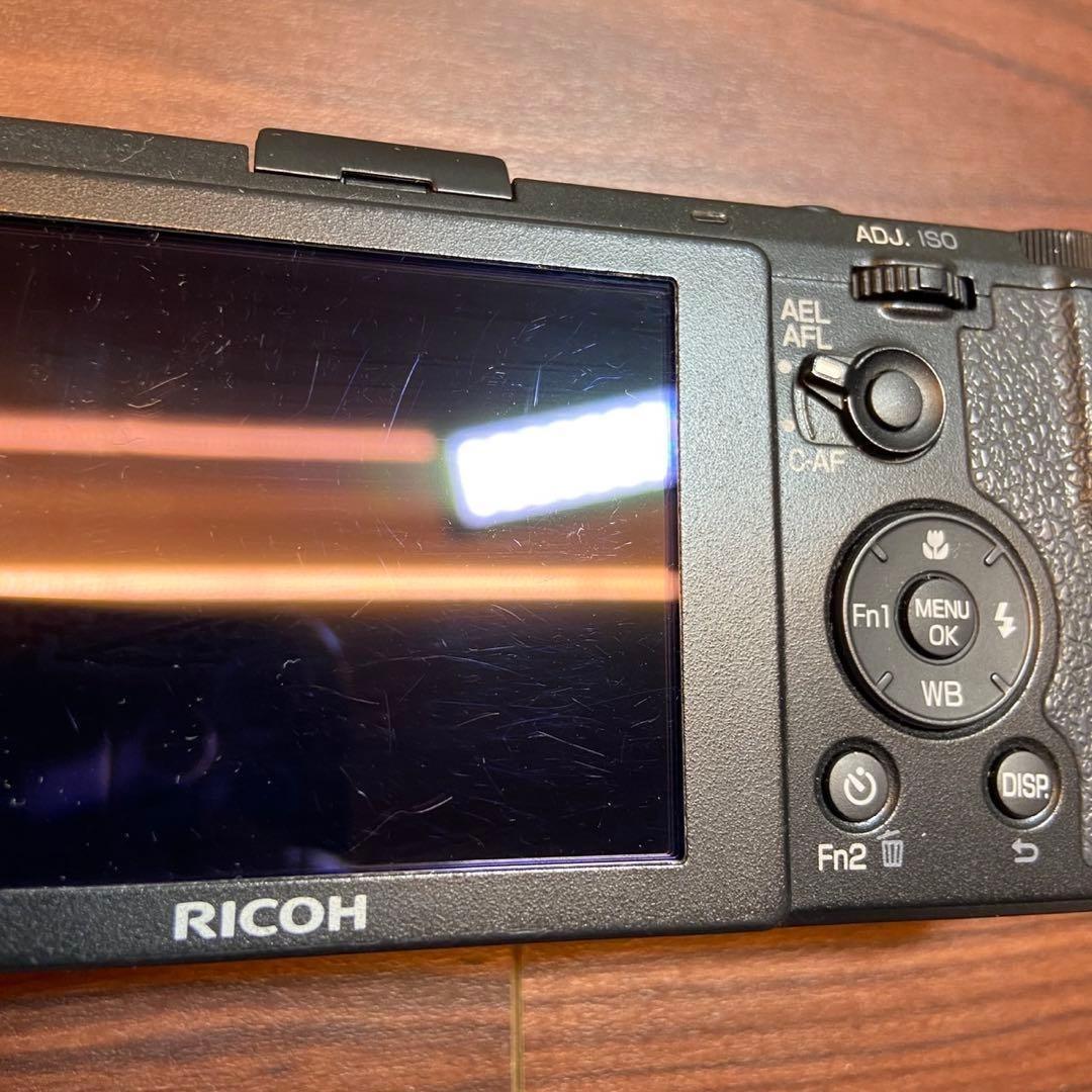 RICOH GR デジカメ ほぼ新品 4933