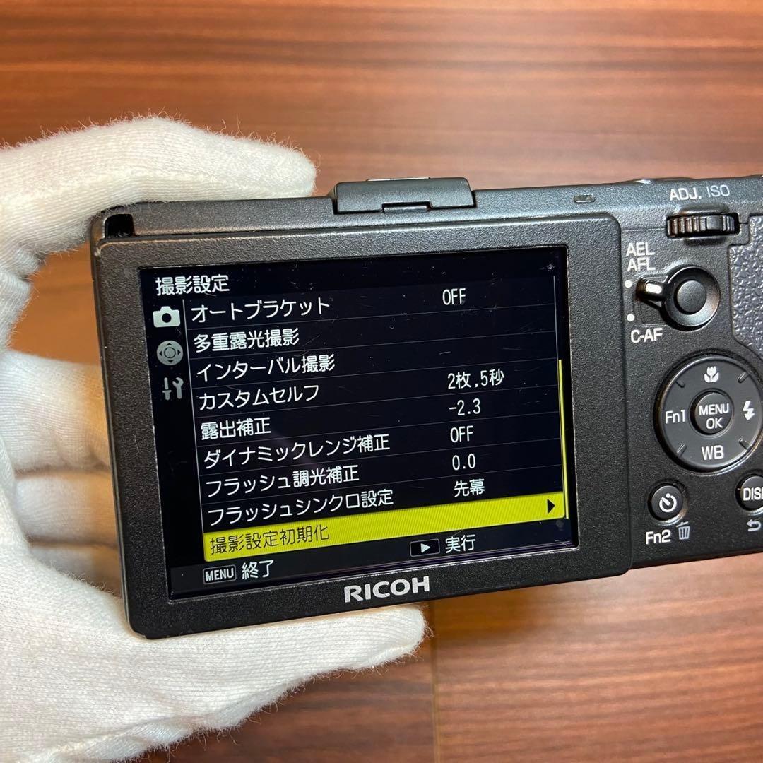 RICOH GR デジカメ ほぼ新品 4933