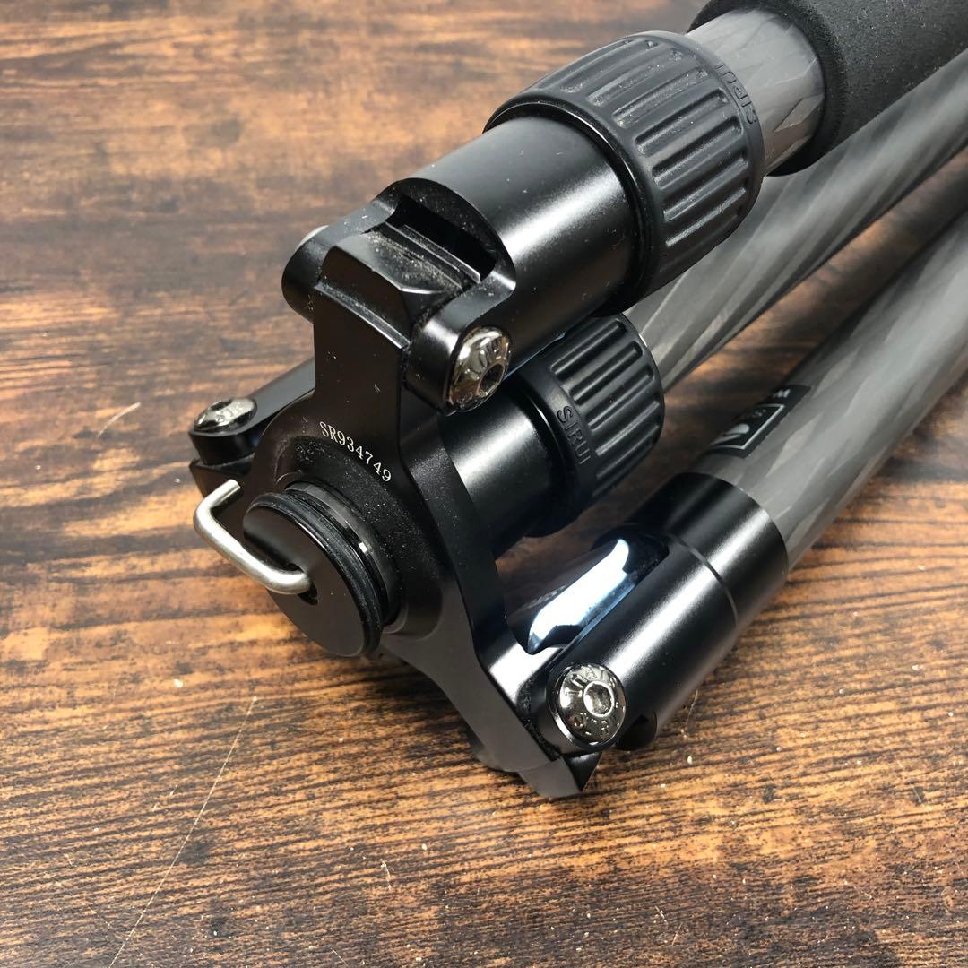 SIRUI シルイ 防水カーボン三脚 W-2204