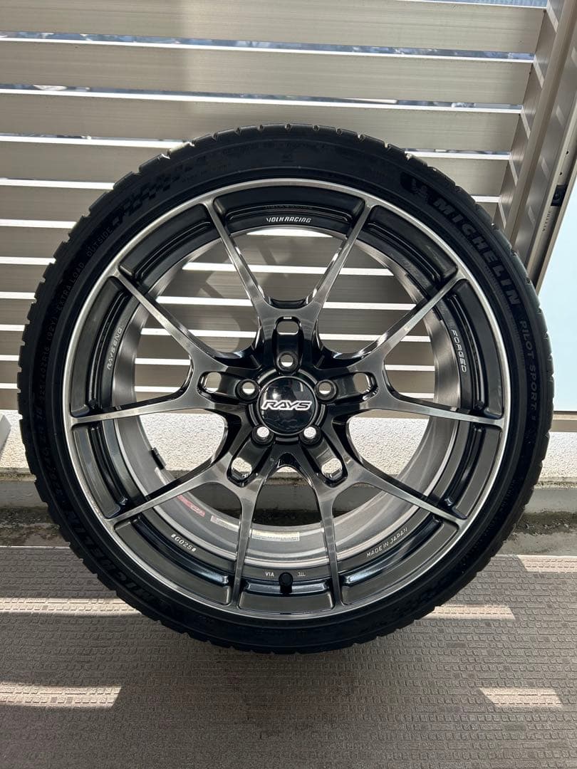 美品RAYS G025 18インチ 8.5J+44PCD100 GR86 BRZ