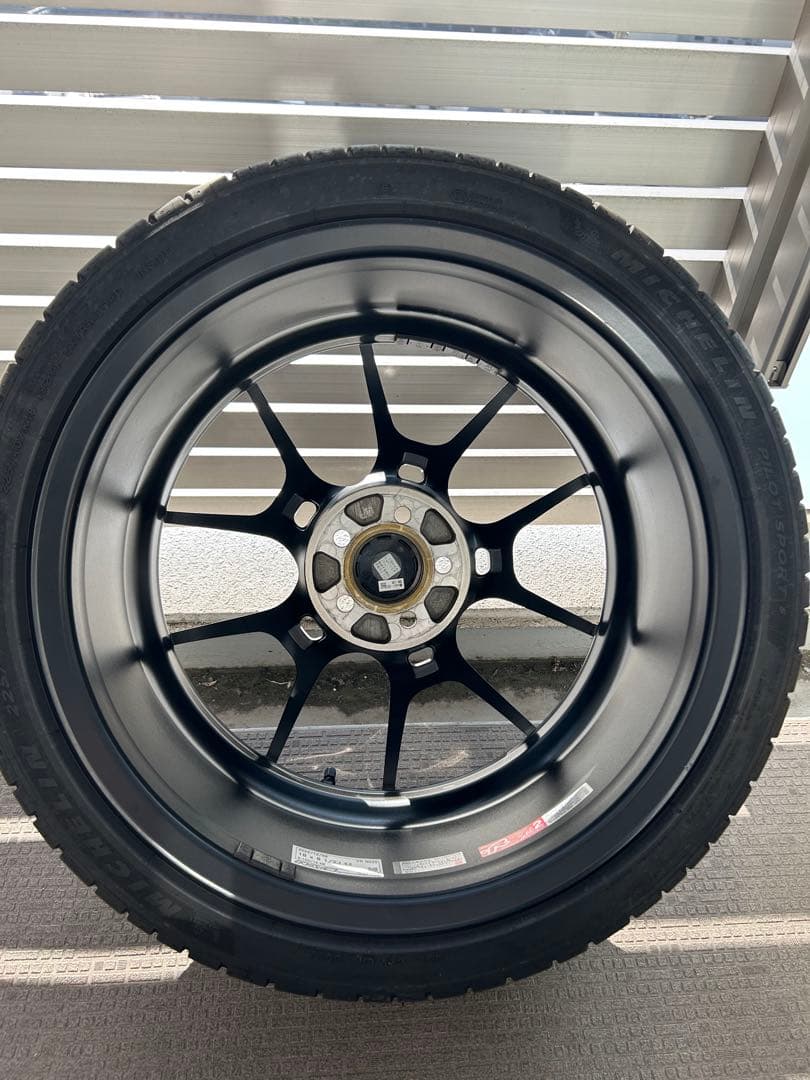 美品RAYS G025 18インチ 8.5J+44PCD100 GR86 BRZ