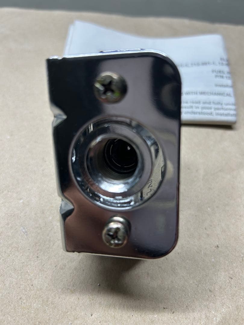 Holley燃料レギュレーター&デリバリーブロックセット