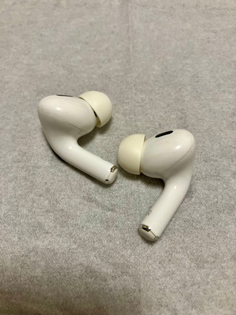 AirPods Pro 第2世代（USB-Cではありません）中古