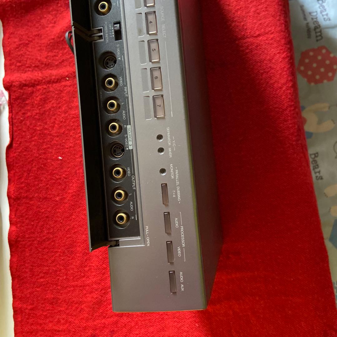 オーディオ機器切り替え機　最大7台AV出力 S-Video ビクター製