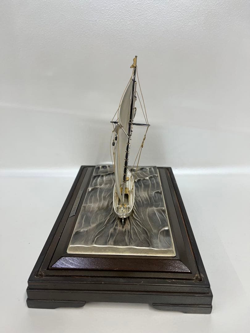 銀製　シルバー　SILVER 銀船　ヨット　置物　オブジェ　工芸品