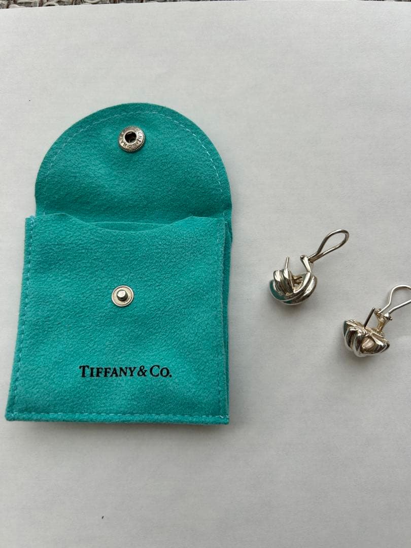 【いじち】 Tiffany & Co. シグネチャーピアス　シルバー925