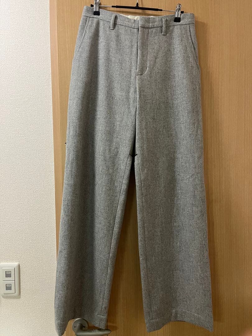 ABELIA EDOWARD GOUCHA グレー　ノータックスラックス　後切替