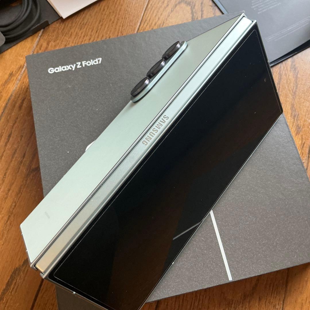 Samsung Galaxy Z fold7 ミント　256GB