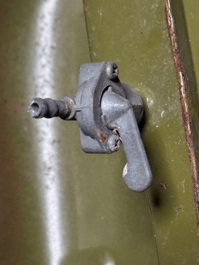 HONDA モンキー　Z50J 4L？ 錆、コックあり