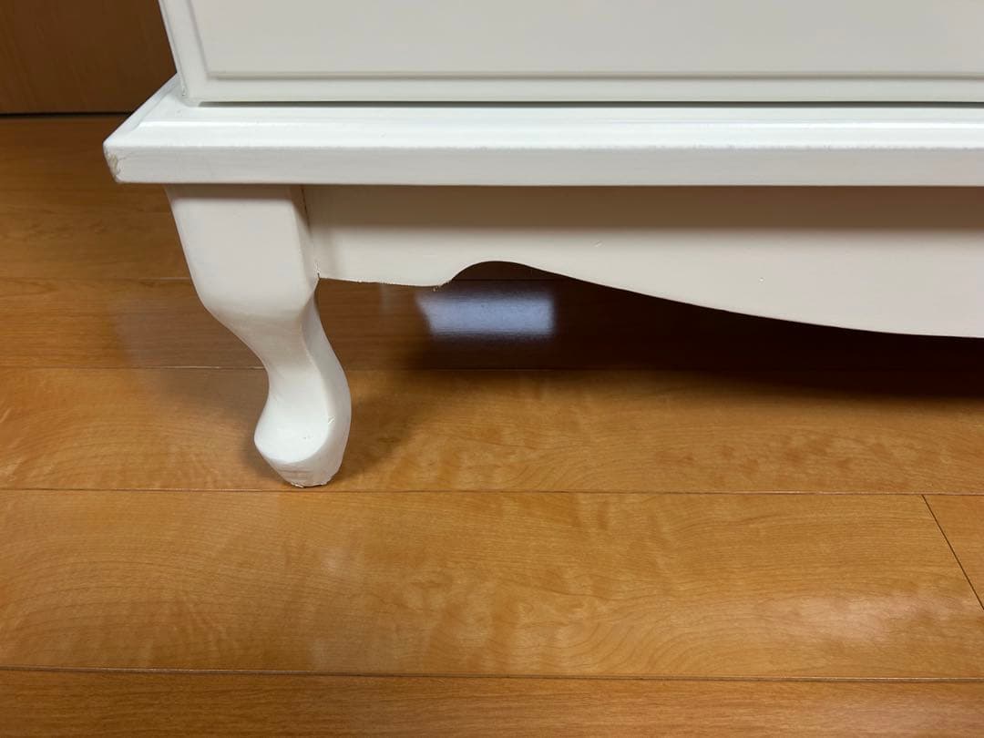 ロココ調　猫脚　薔薇　ホワイトインテリア　アンティーク　4段　キャビネット