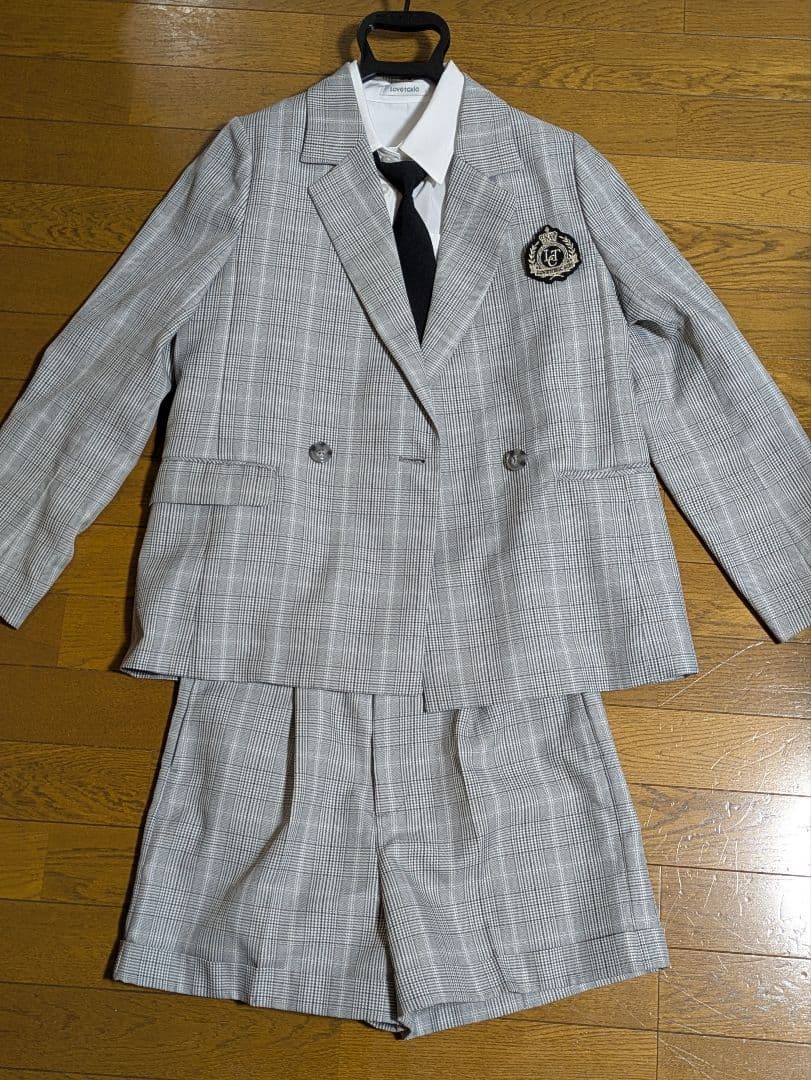 卒服　ラブトキシック　ジャケット　ショートパンツ　スーツ　シャツ 160cm