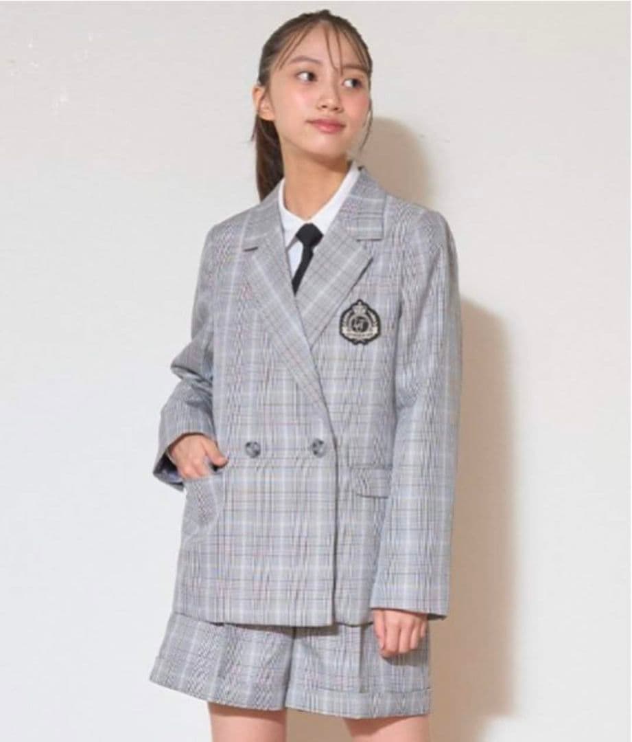 卒服　ラブトキシック　ジャケット　ショートパンツ　スーツ　シャツ 160cm