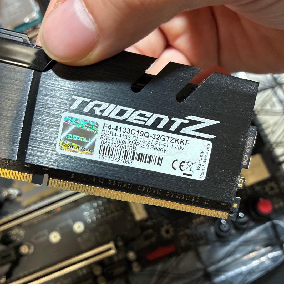 MSI Z270 GAMING M7【i7-7700k, メモリ32Gb付き】