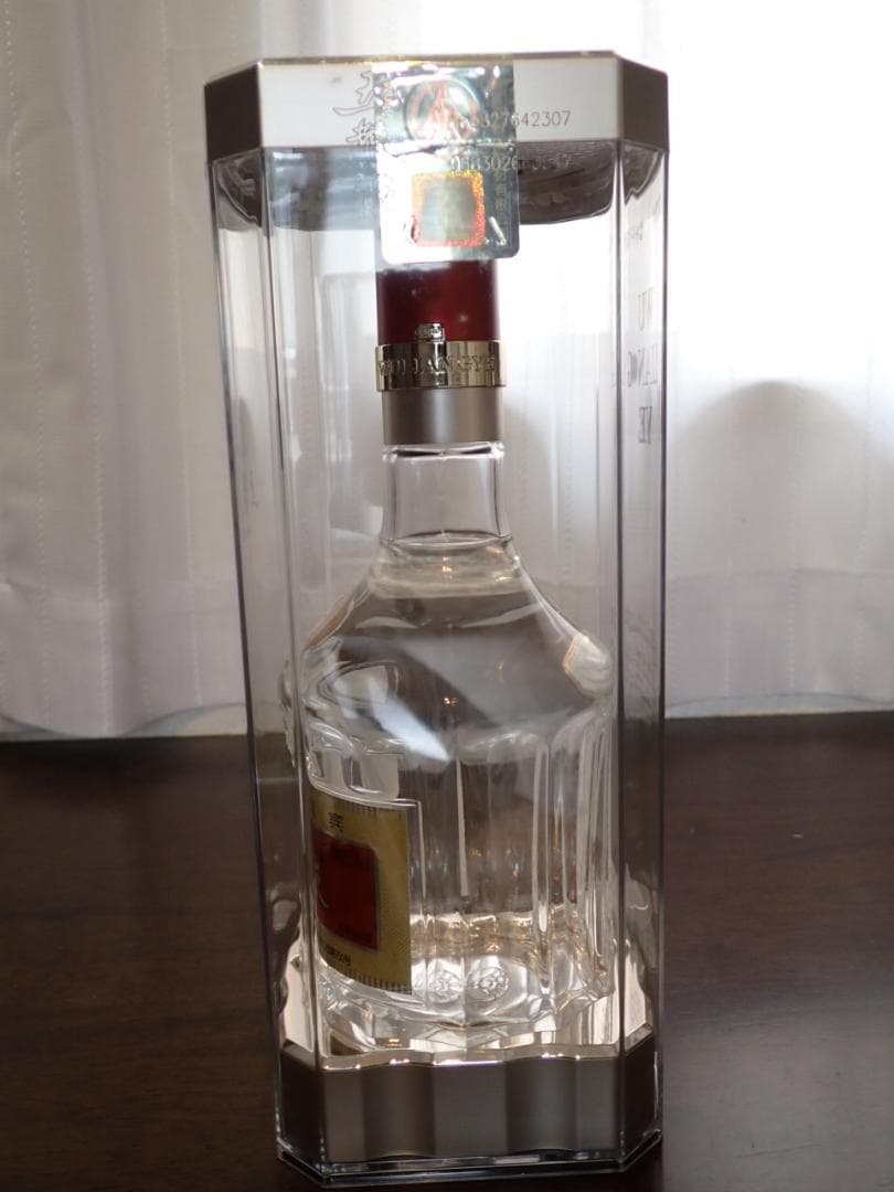 五粮液 (ゴリョウエキ) WULIANGYE 白酒 500ml 52% 未開封