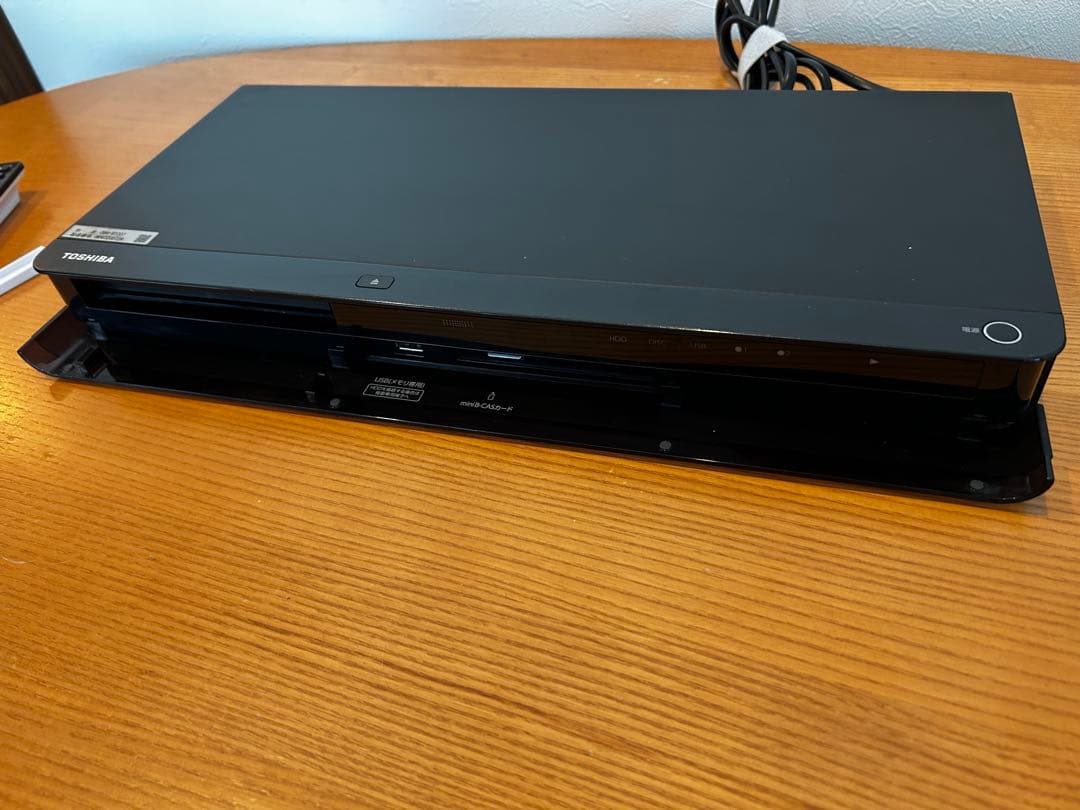 TOSHIBA ブルーレイレコーダー　dbr-w1007