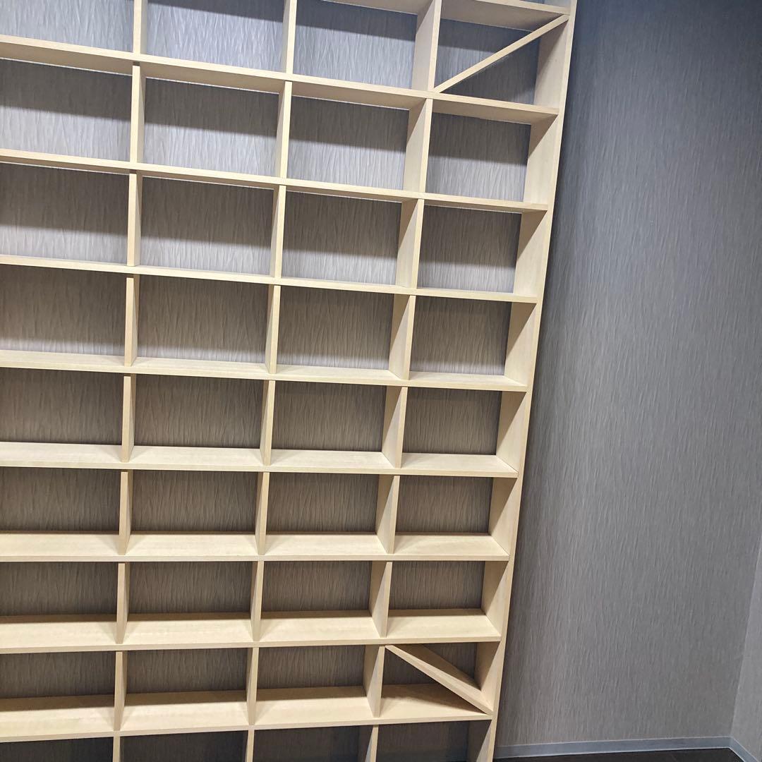 マルゲリータ　壁一面　本棚　シェルフ　縦10コマ×横7コマ　奥行180mm