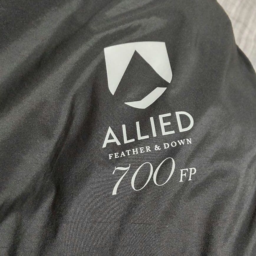 小松マテーレ ナイロン ダウンジャケット ネイビー　M