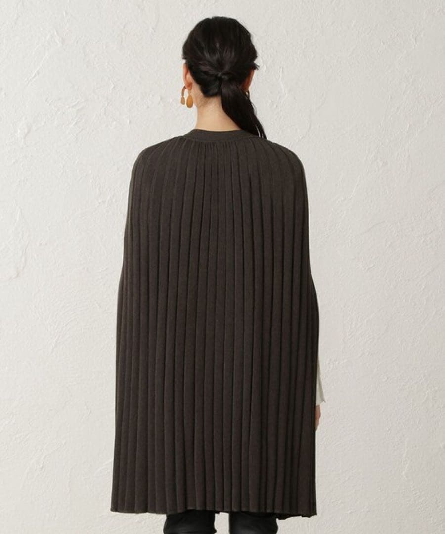 EPOCA エポカ 定価7.2万 プリーツケープジップニット ブラック 40