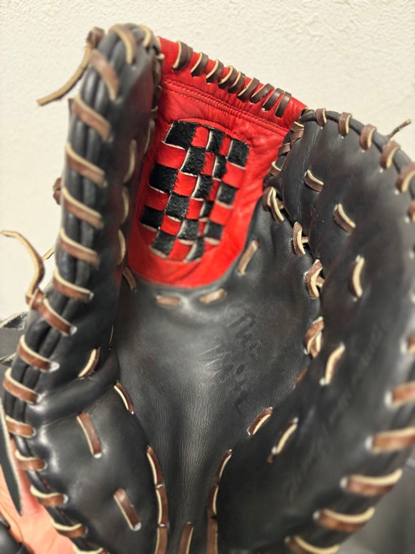 TMK the mitt THE MITT硬式グローブ 黒/赤 ファーストミット