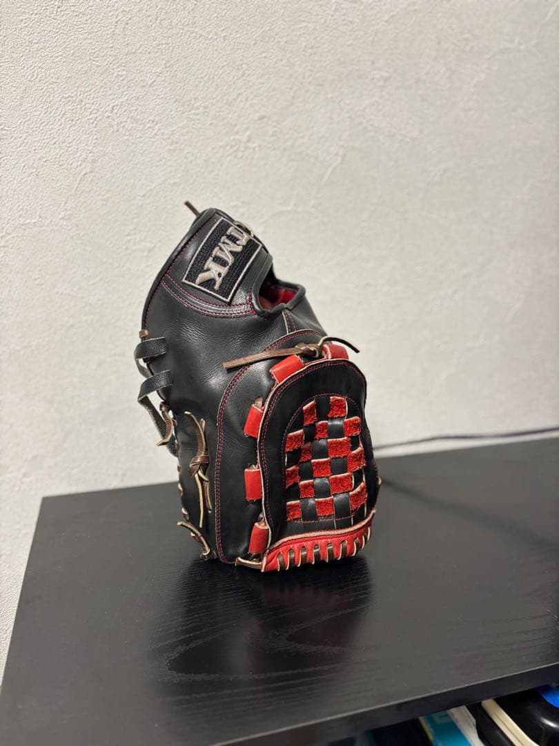 TMK the mitt THE MITT硬式グローブ 黒/赤 ファーストミット