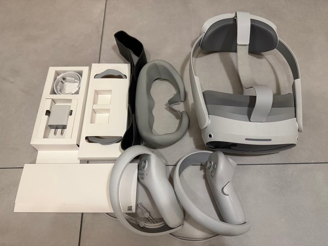 PICO 4 - 128G 完全ワイヤレス オールインワン VRヘッドセット