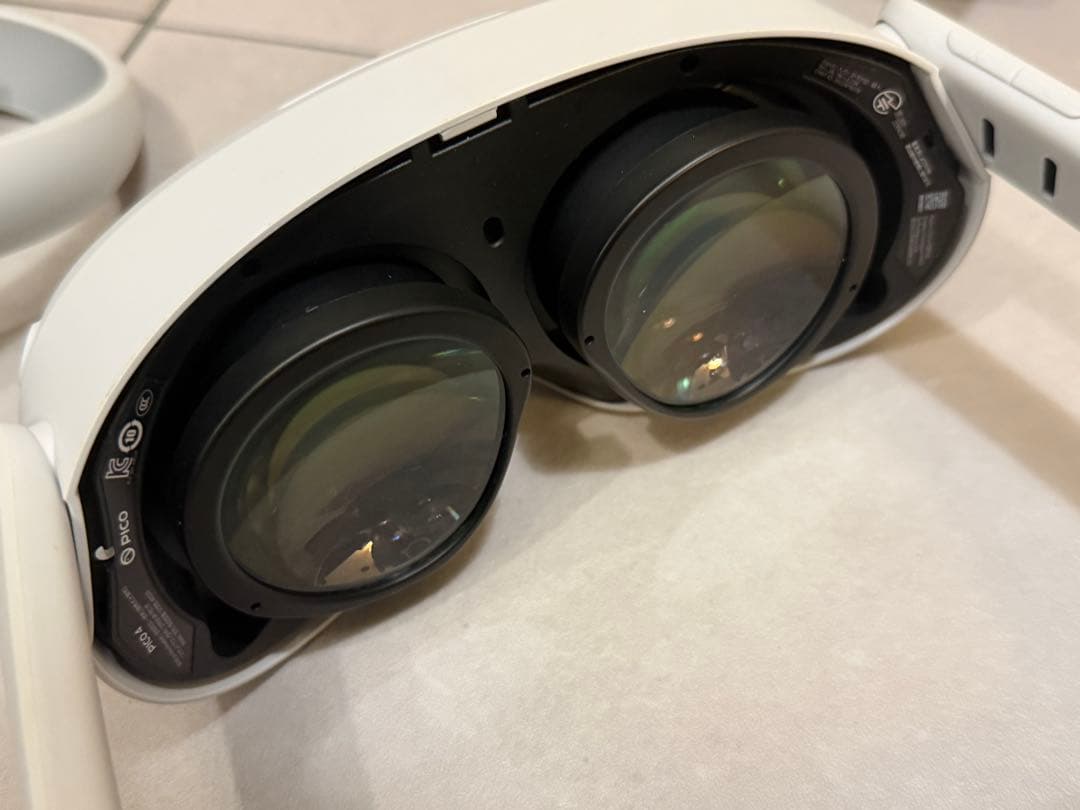 PICO 4 - 128G 完全ワイヤレス オールインワン VRヘッドセット