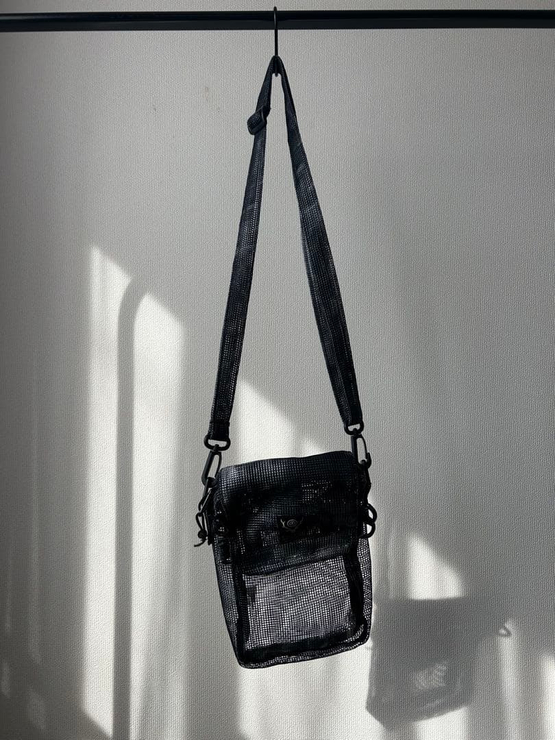 t*i様 south2west8×supreme サコッシュ