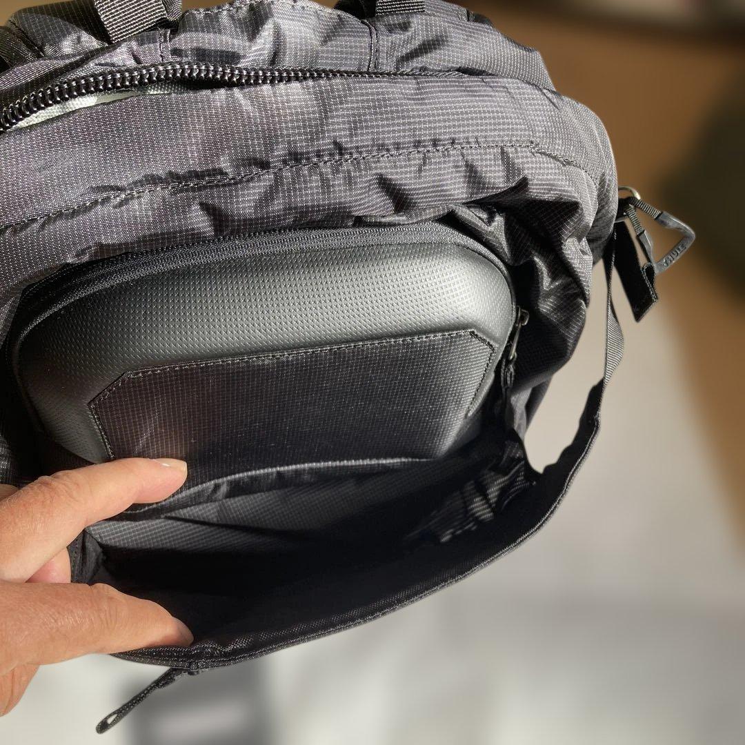 最終値下げです⭐️美品・未使用⭐️THULE バックパック[sweden]21L