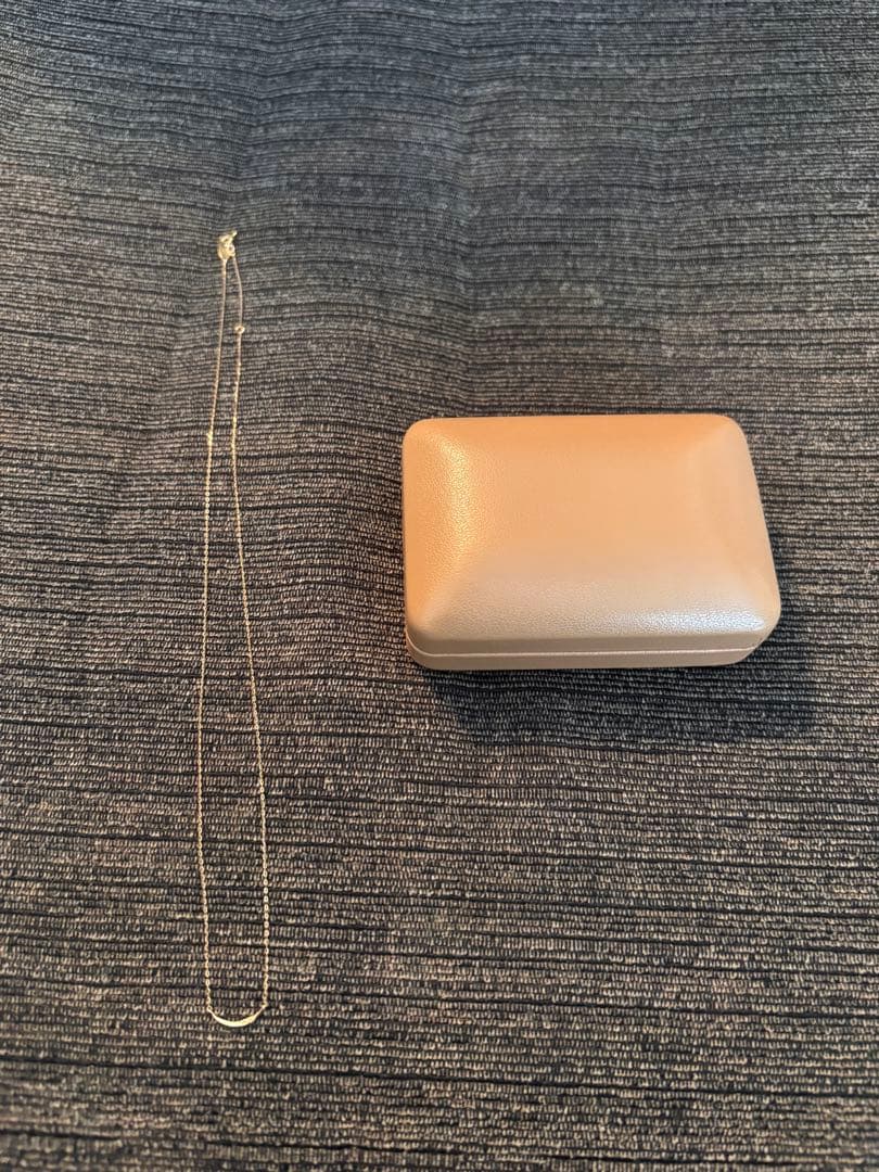 ete カーブ型ペンダント ネックレス 約45cm