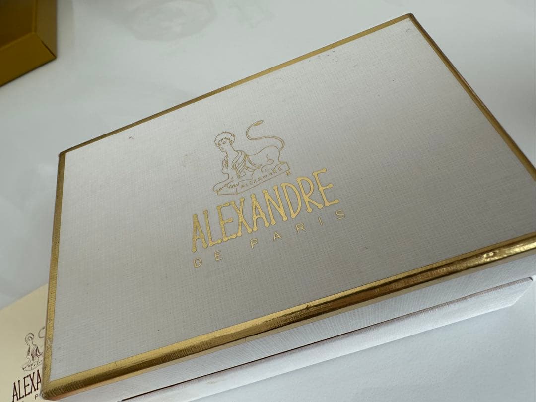 アレクサンドルドゥパリ　リボン　ミンクファー　バレッタ